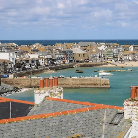 Mariners Watch St Ives